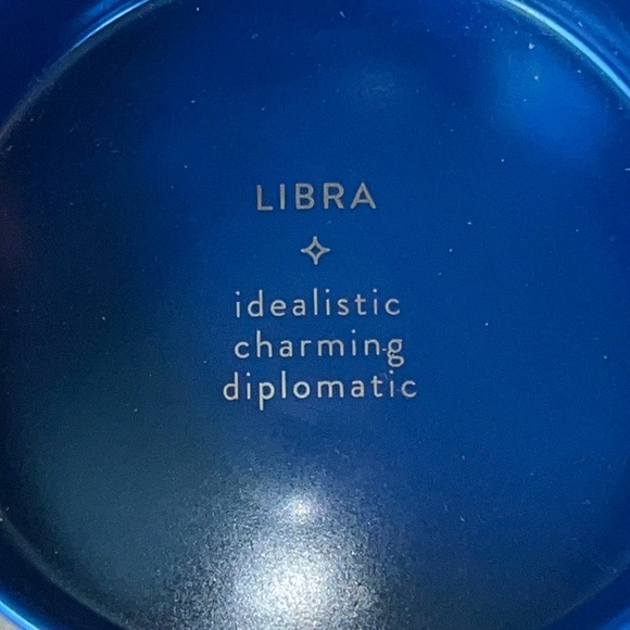 Zodiac “Taurus” round ceramic decorative trinket box w/sign attributes inside - Picture 9 of 13